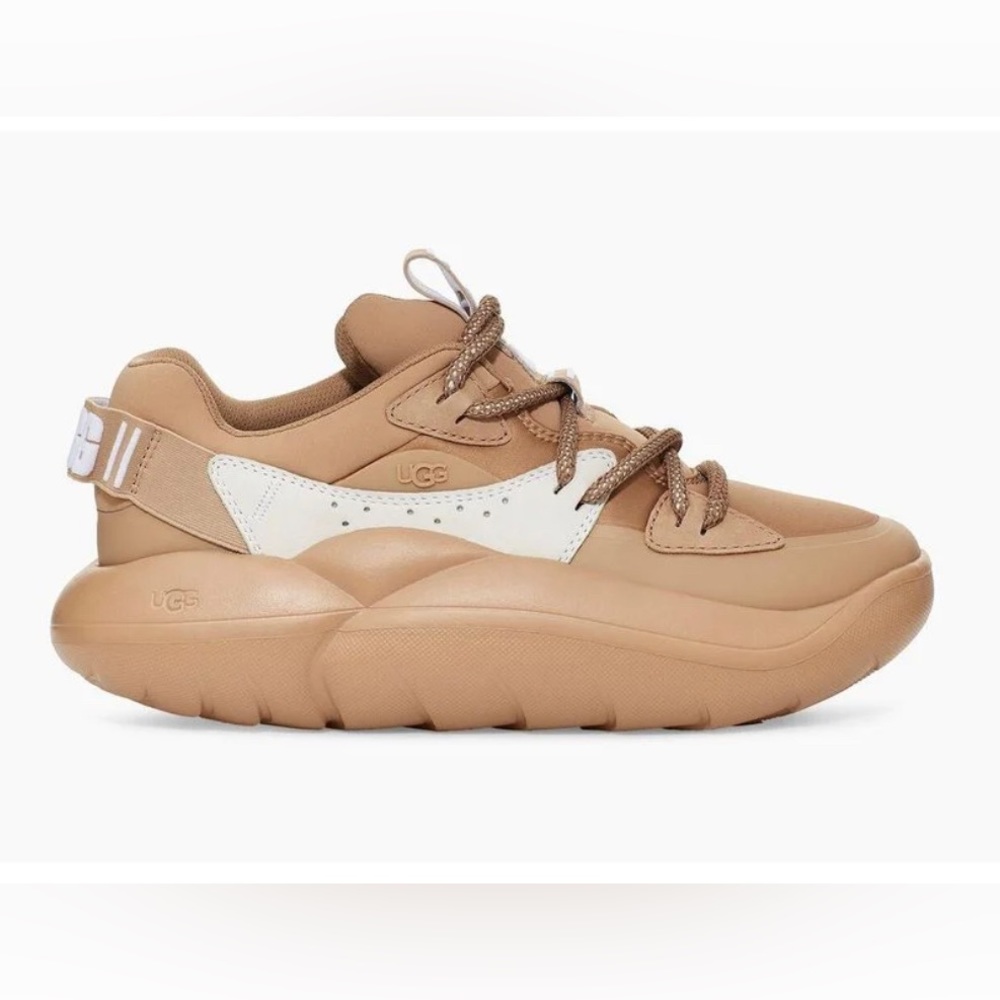 UGG Women's LA Cloud Lace Sneakers Size 8
